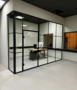 Loft Industrie Trennwand aus Glas